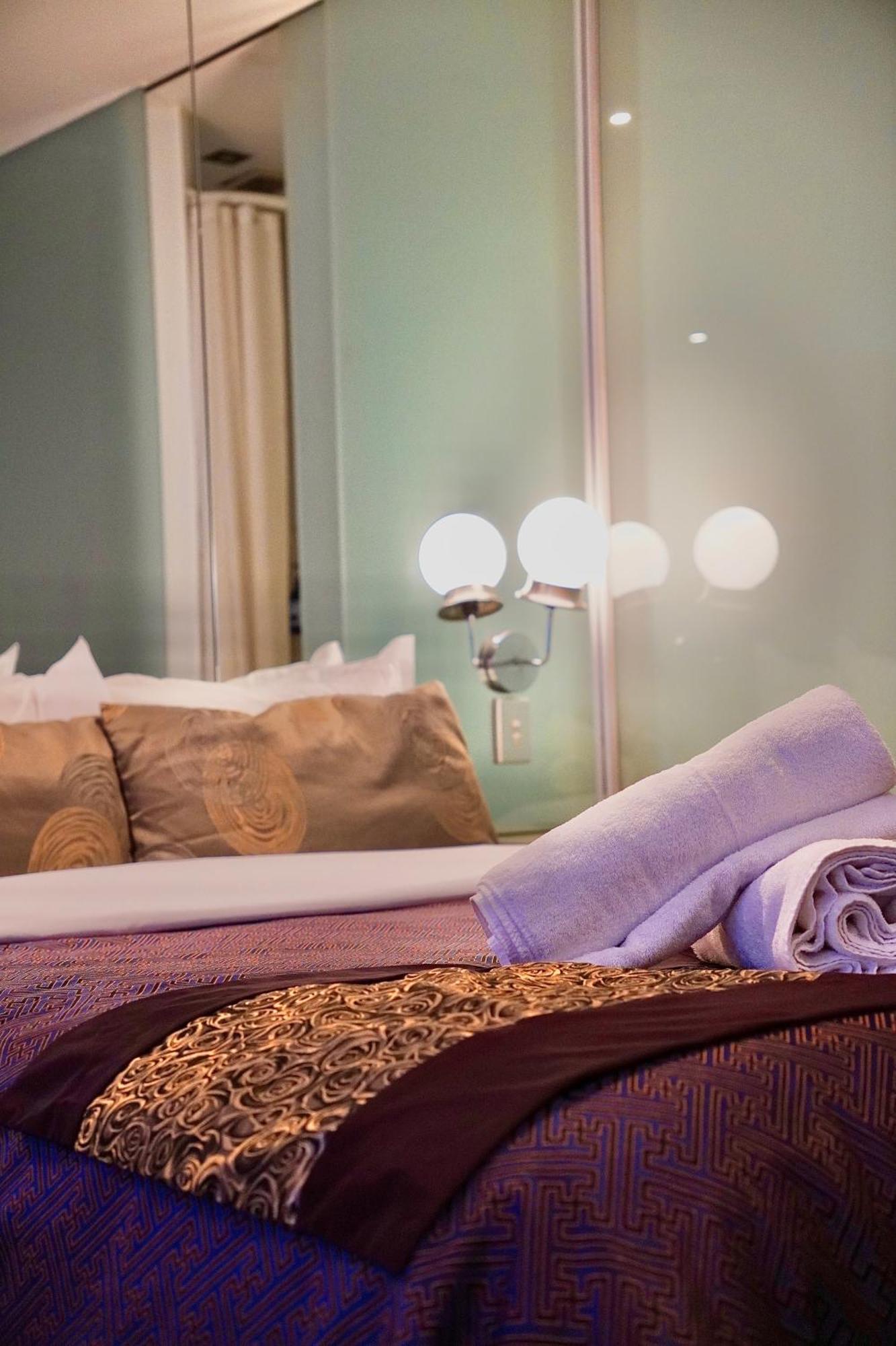 Melbourne Vivo Aparthotel Екстериор снимка
