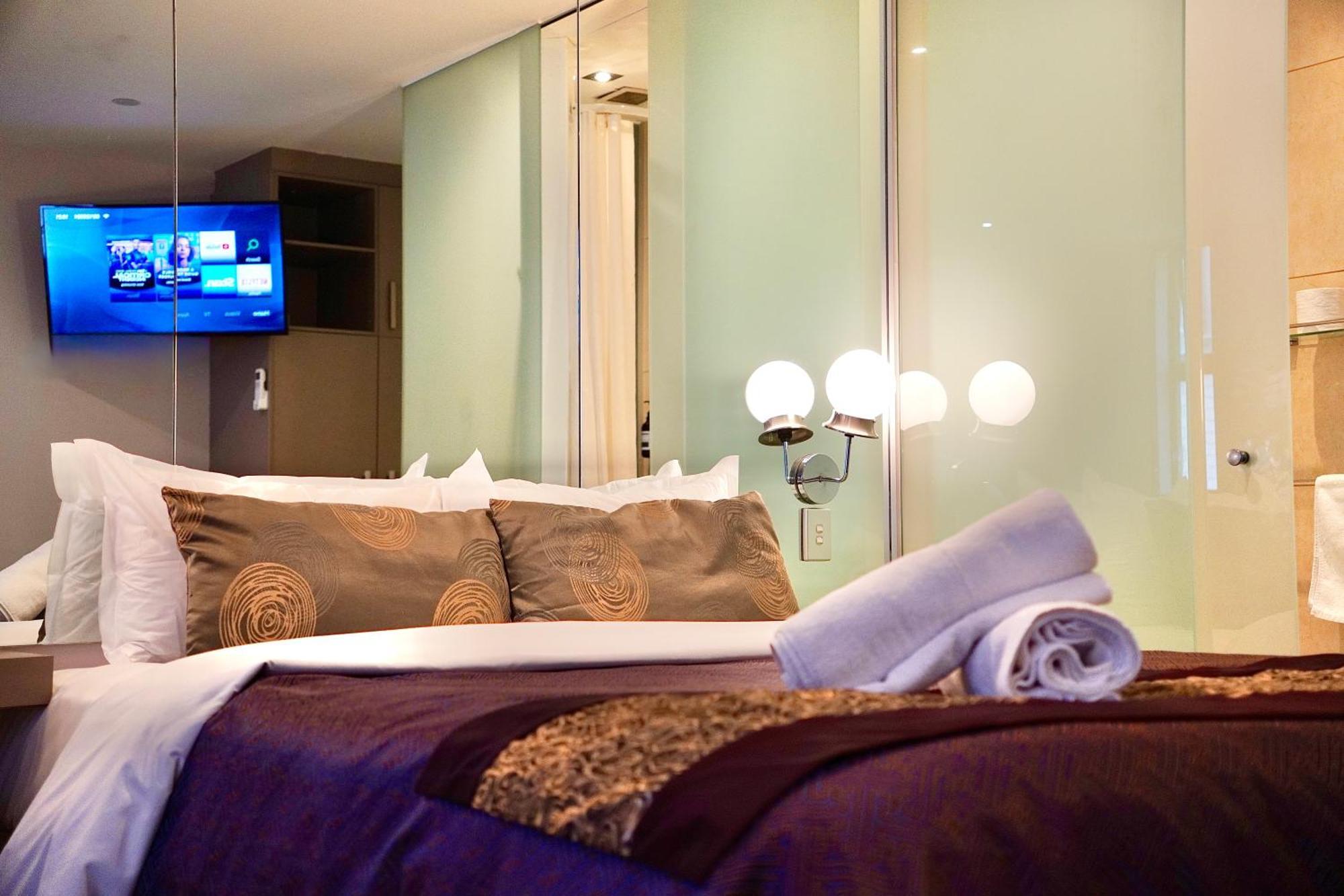 Melbourne Vivo Aparthotel Екстериор снимка